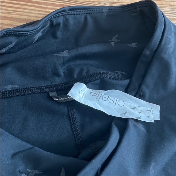 OISELLE Firecracker Reflective Shorts in size 4 - Picture 3 of 6